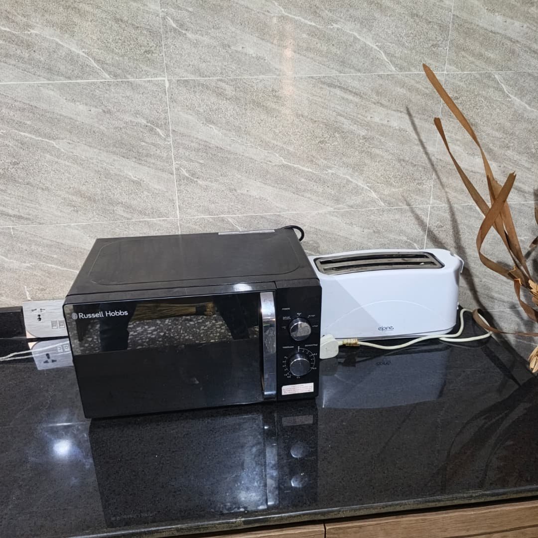 Igbalode 6 Bedroom Apartment Spacious Sitting Room Ibadan